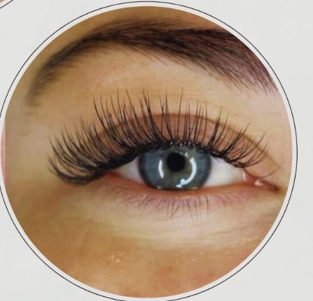 Beauty Lashes & Nails in Milwaukee, WI (3)