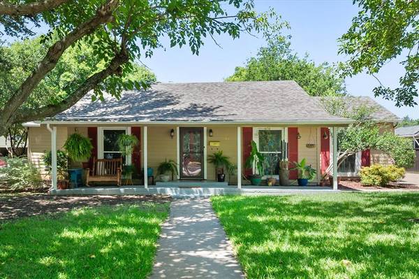 Don Lawyer Team in Arlington, TX (2)