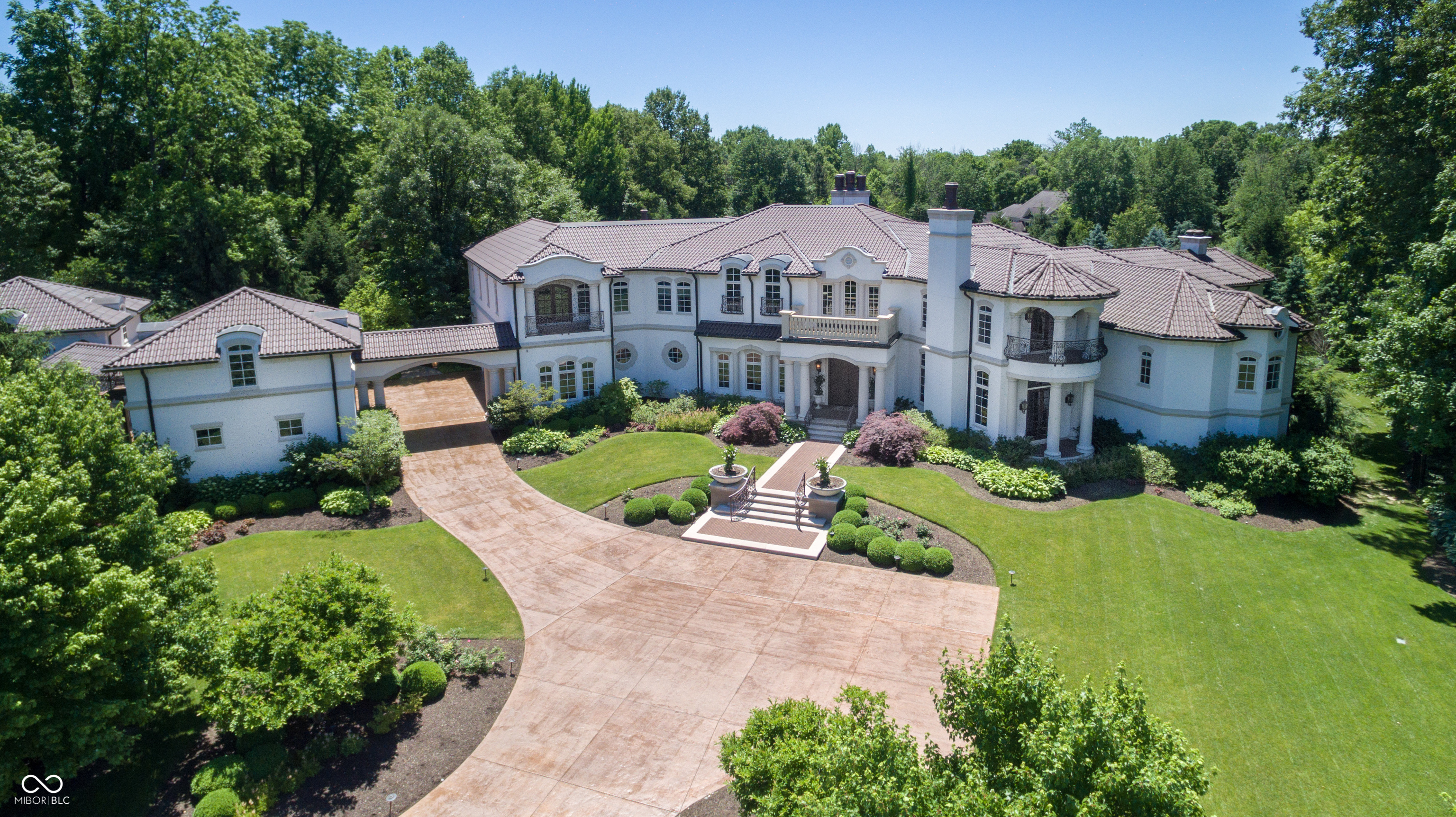 Circle Real Estate in Carmel, IN (2)