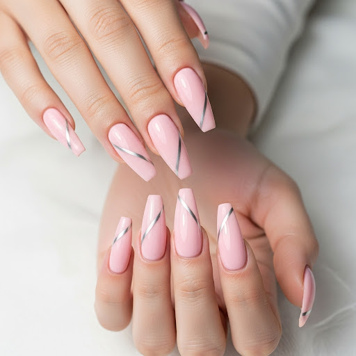 Polish Nail Bar in Gahanna, OH (2)