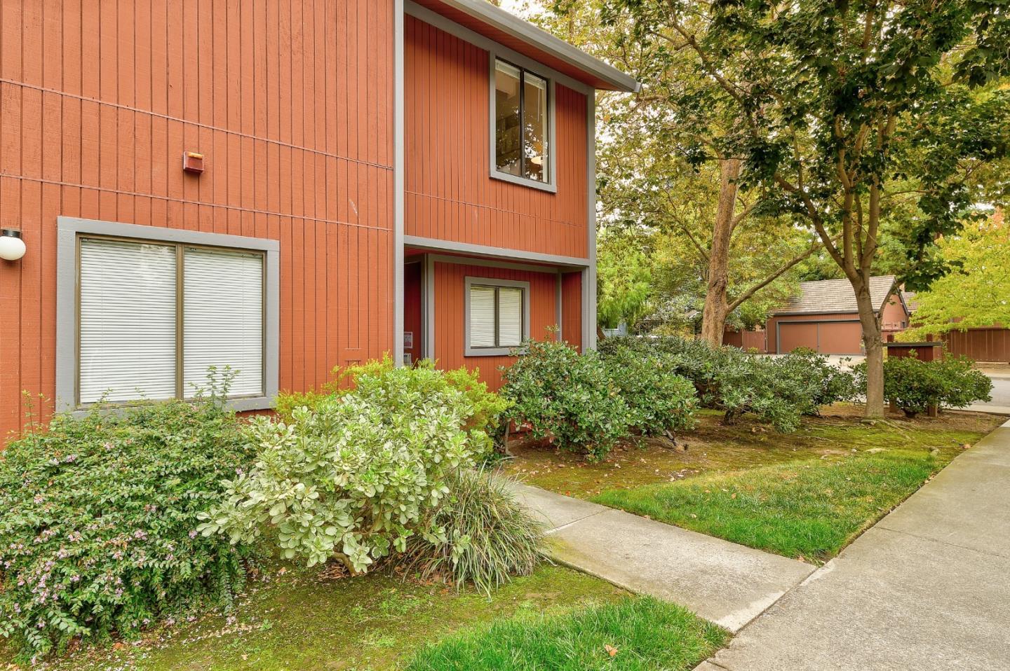 Susan Sims Real Estate Broker Associate | The Agency Los Altos in Los Altos, CA