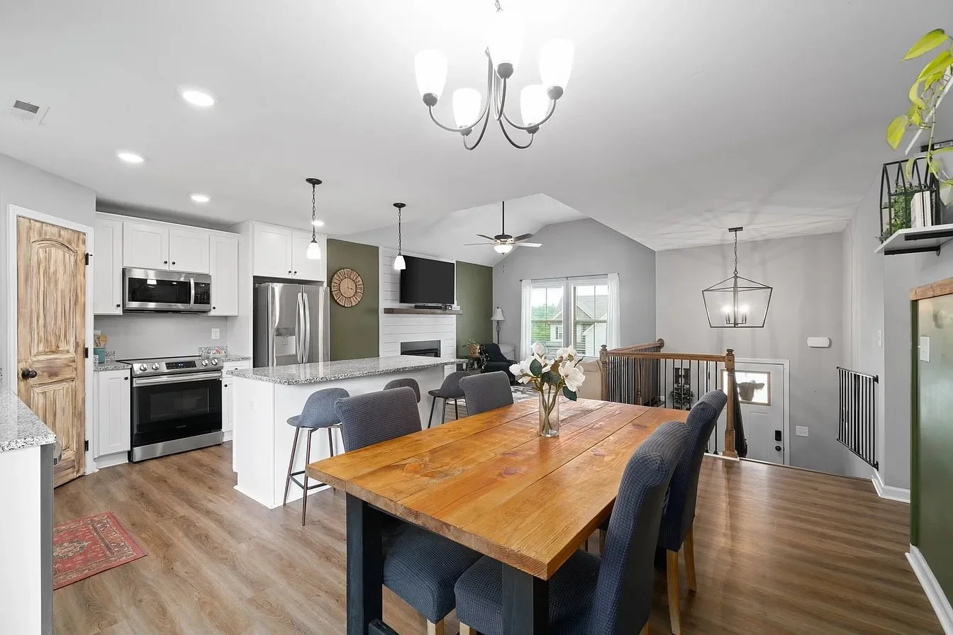 Bianca Barry Coldwell Banker in Fort Walton Beach, FL (3)