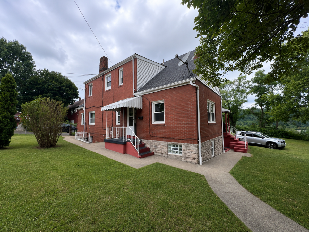 Becoate Property Management LLC/ Becoate Real Estate Services LLC in Glassport, PA