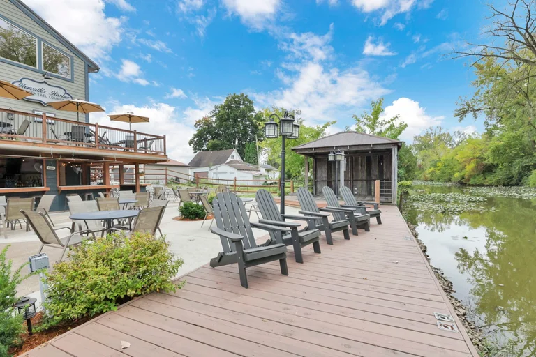 Lindsay Higgins, Howard Hanna Real Estate Services- Buckeye Lake, Ohio in Hebron, OH (5)