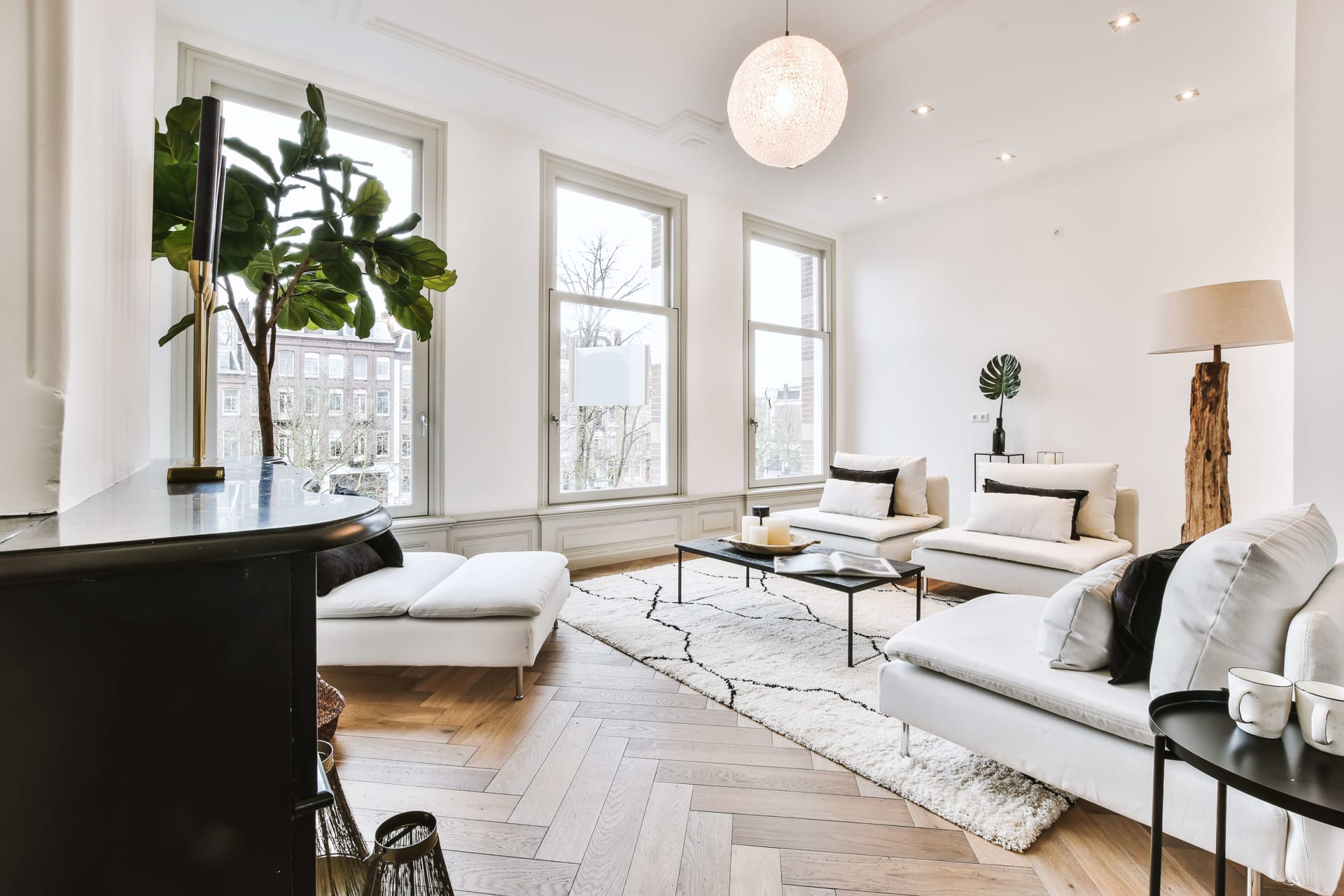 Danielle Nazinitsky at Decode Real Estate in New York, NY (4)