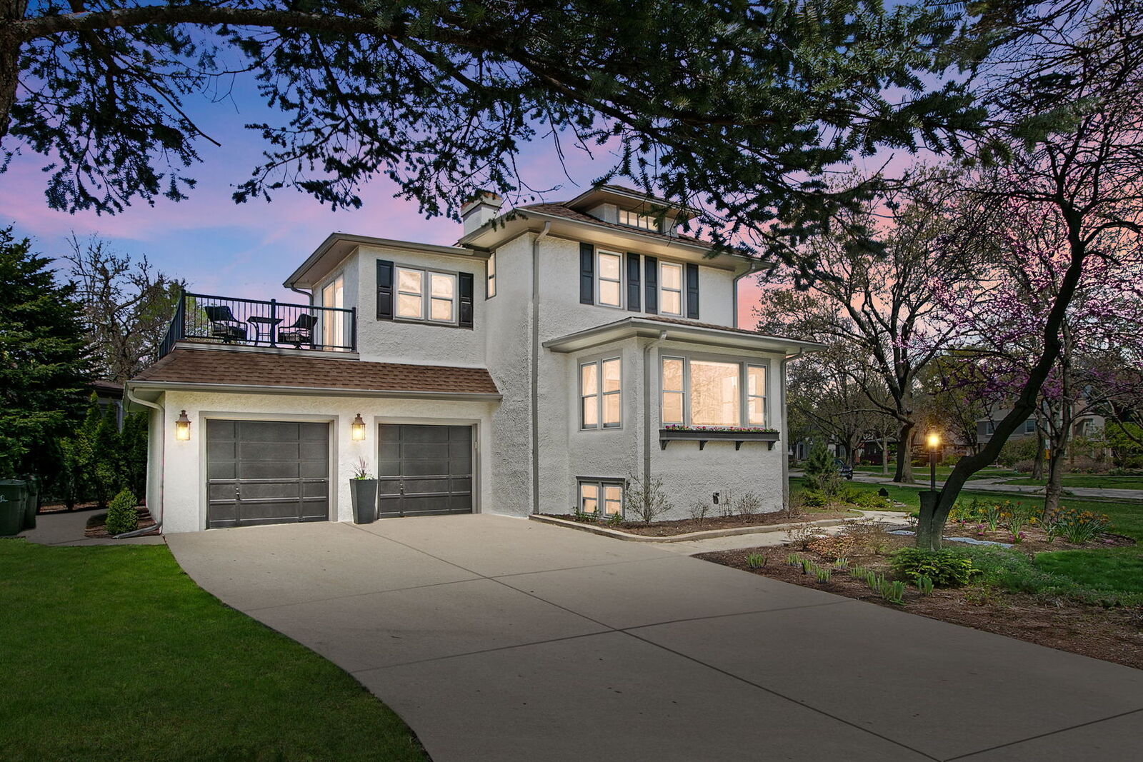 Sheila Gentile, Realtor with Coldwell Banker Realty in Riverside, IL (2)