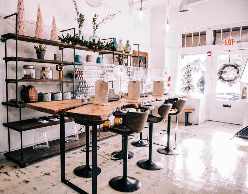 Feather Nail Bar in Avondale Estates, GA (2)