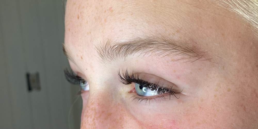 Luxe Lash Bar By Christina in Woodhaven, MI (3)