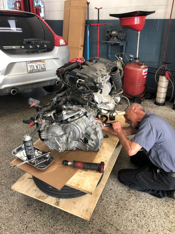 Hans Auto Repair in Seaside, CA (4)