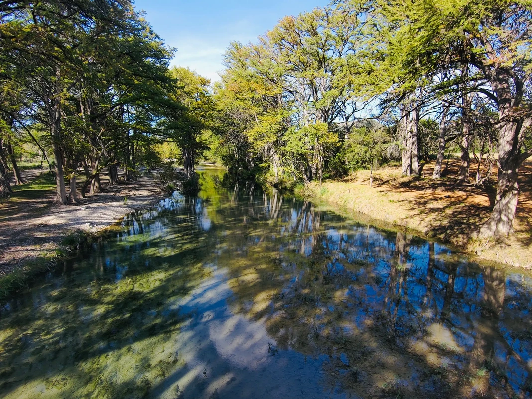 Land & Ranch Realty in Leakey, TX (2)