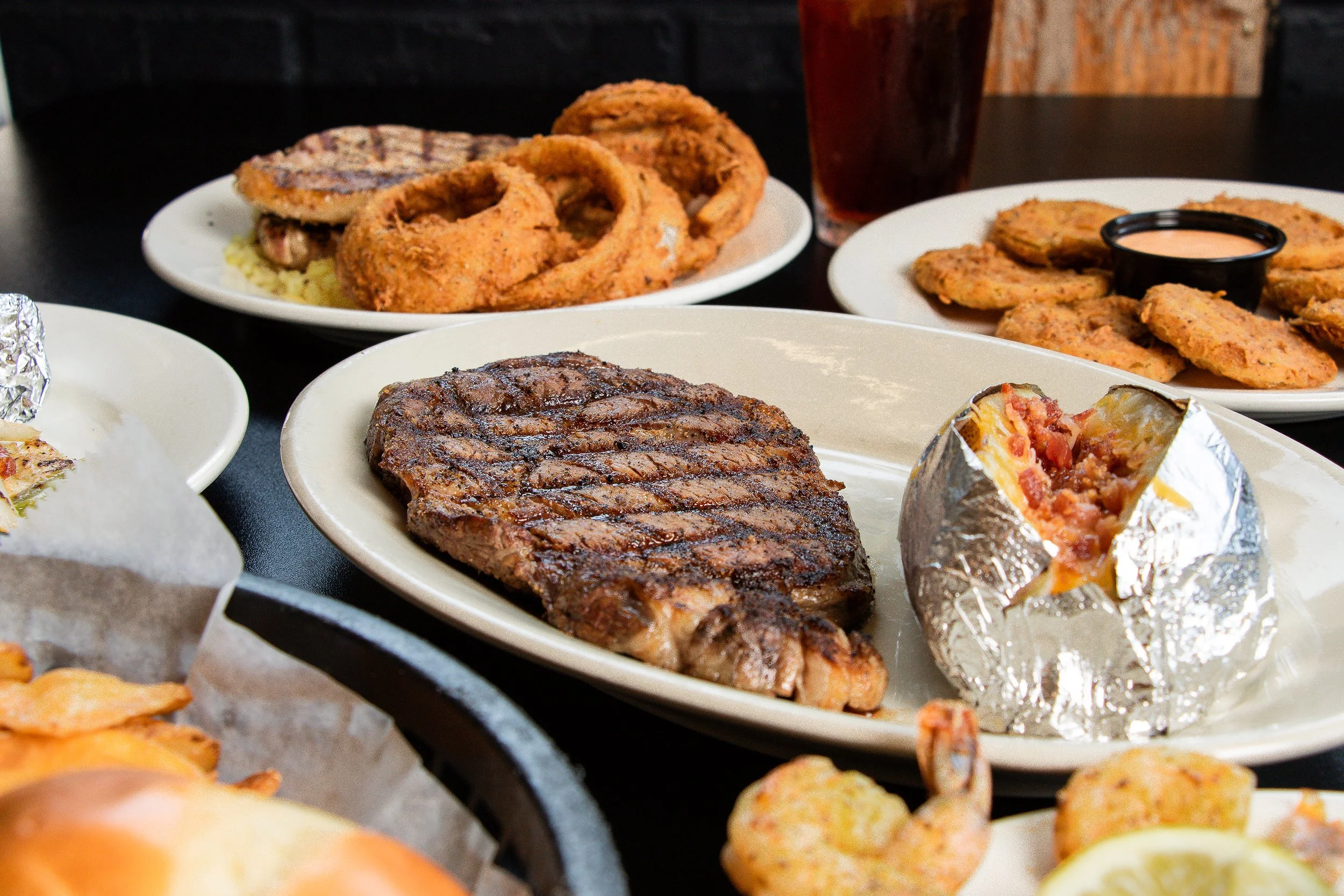 Bevricks Char House Grille in Metter, GA (2)