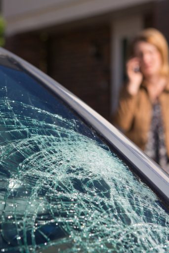 AJ's Mobile Auto Glass Specialist in Menlo Park, CA (2)