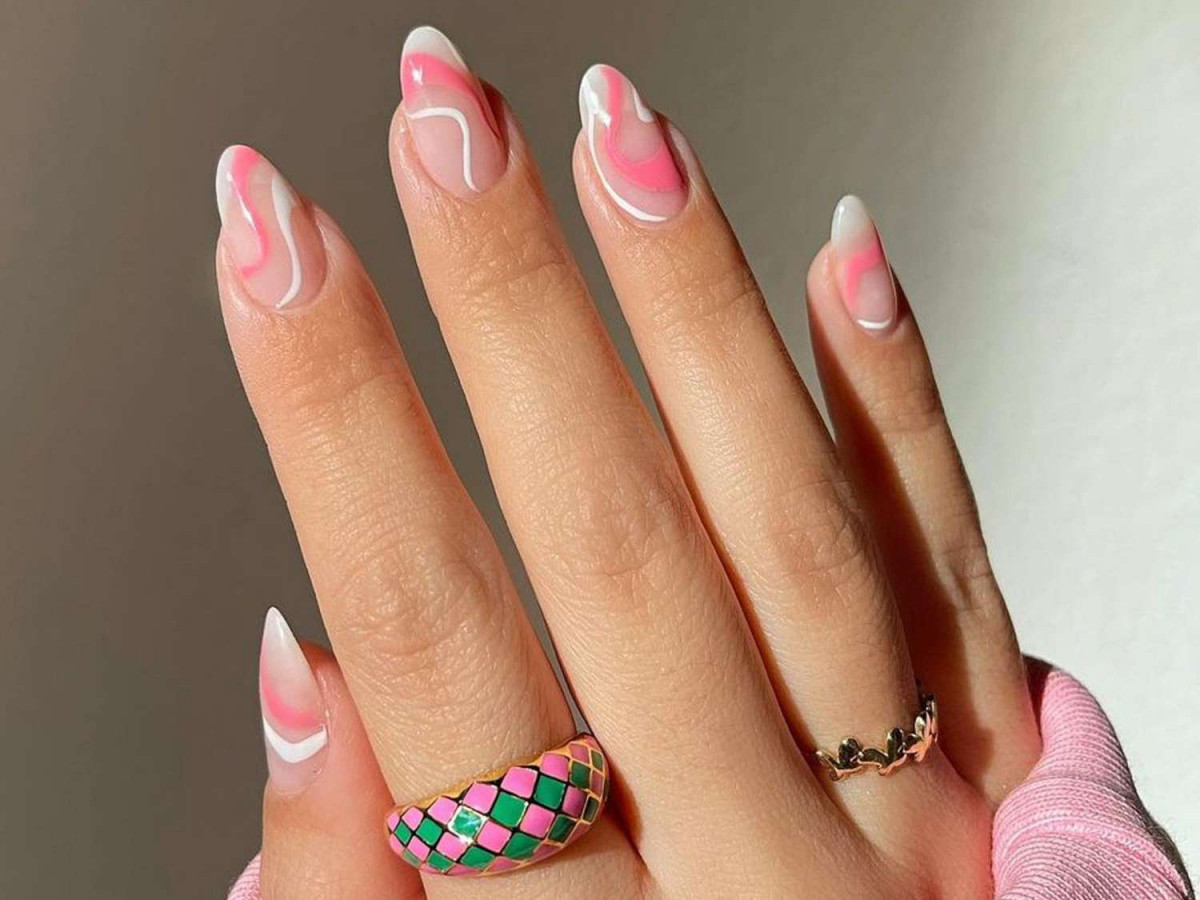 K H Nails in Columbia, PA (4)