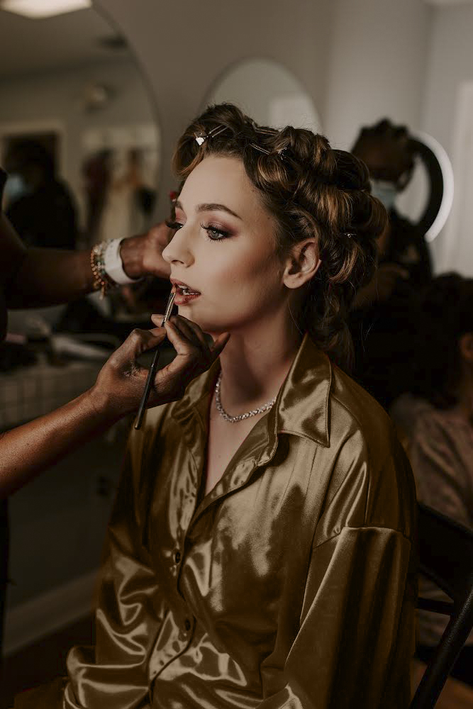 Celebrity Looks Esthetics and Beauty Spa in Bradenton, FL (2)