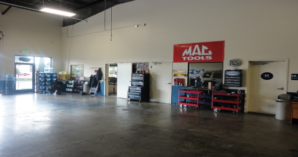 D&M Automotive in Tracy, CA