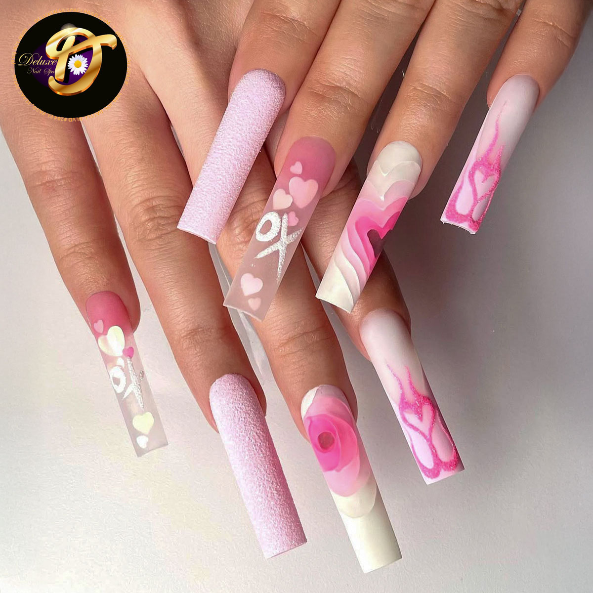 Deluxe Nail Spa in El Paso, TX (2)