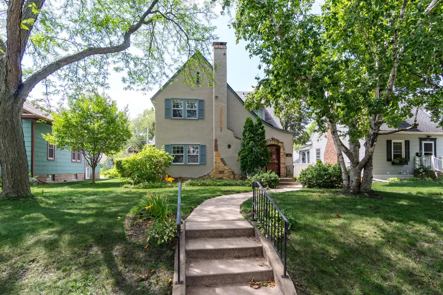 OneTrust Real Estate in La Crosse, WI