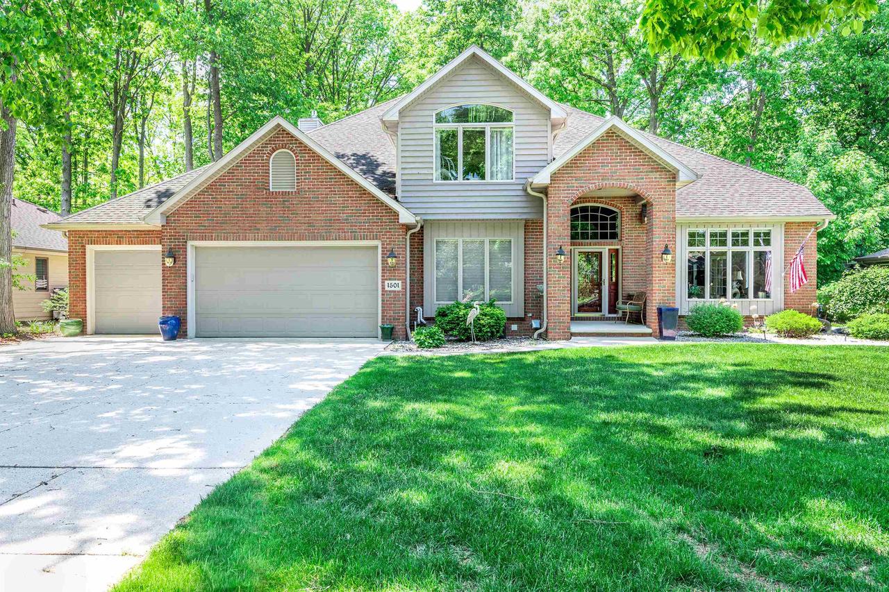 Patti Crump, Better Homes and Gardens Real Estate- Special Properties in Berlin, WI