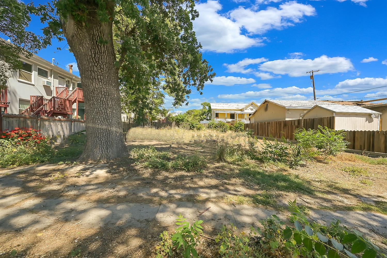Kellie Thomas & Jessica Lee, Exp Realty of California Inc in Yuba City, CA (4)