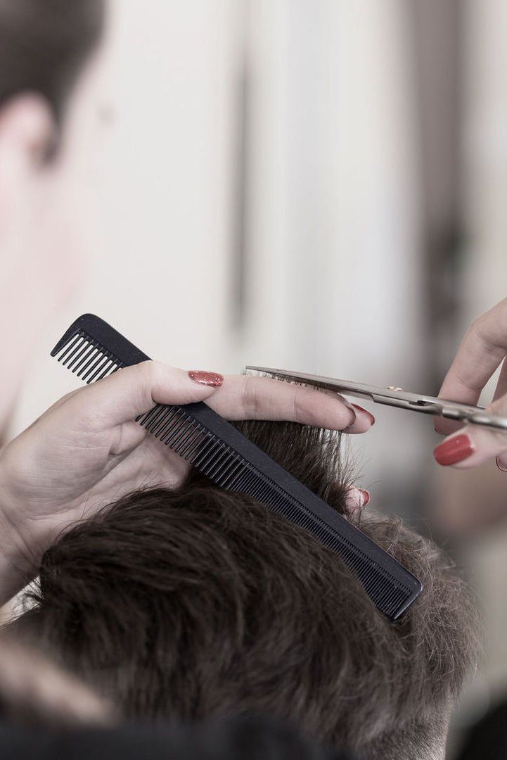 Exclusively Male Salon in Cincinnati, OH (2)