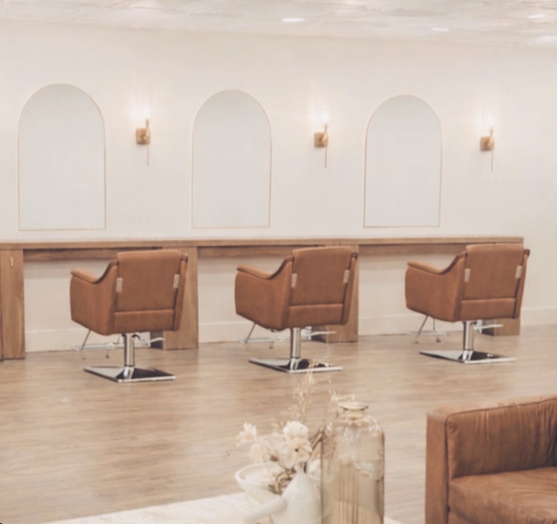 Parlour Bloom Salon in La Vernia, TX
