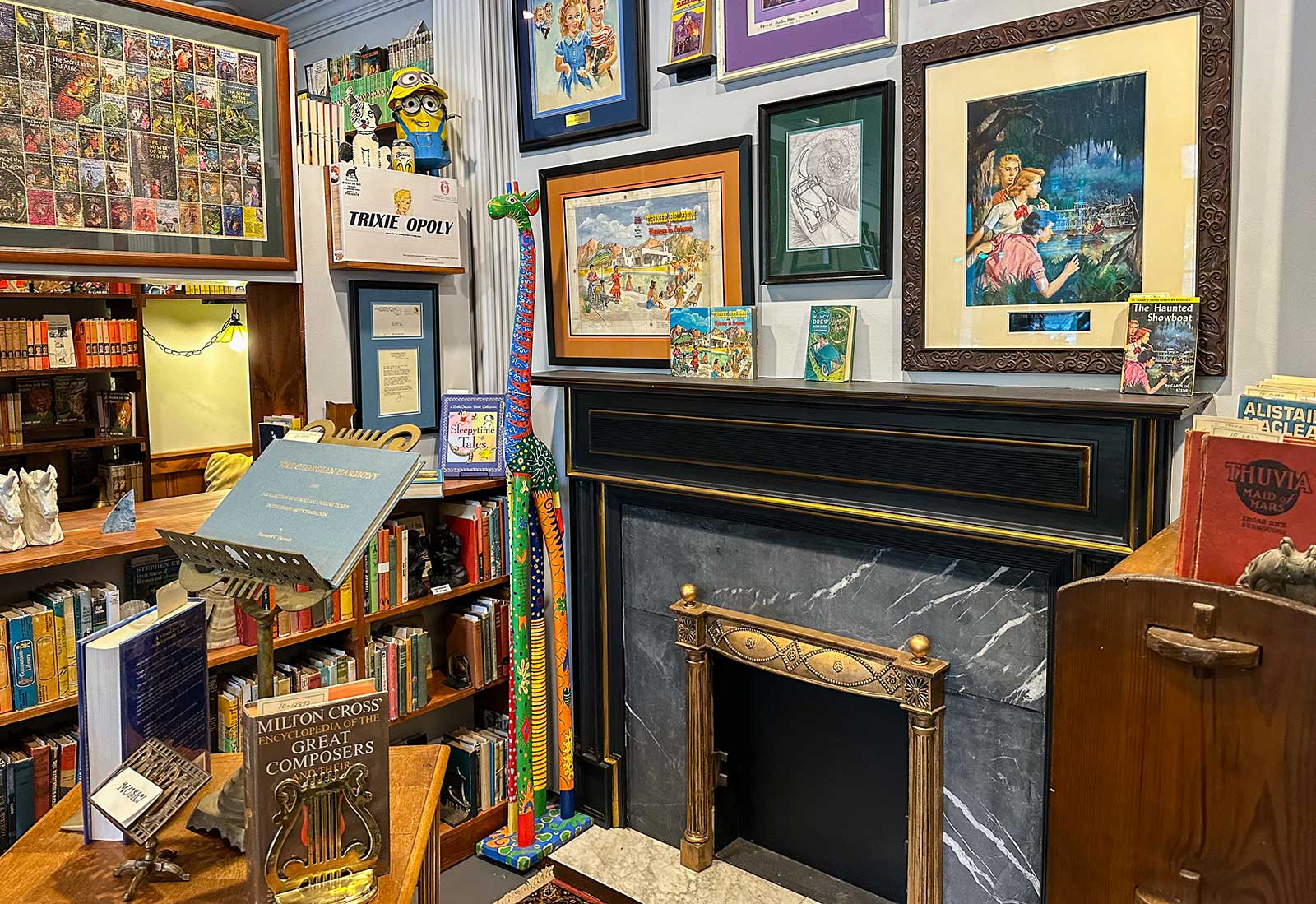 Books on Bay in Savannah, GA (2)