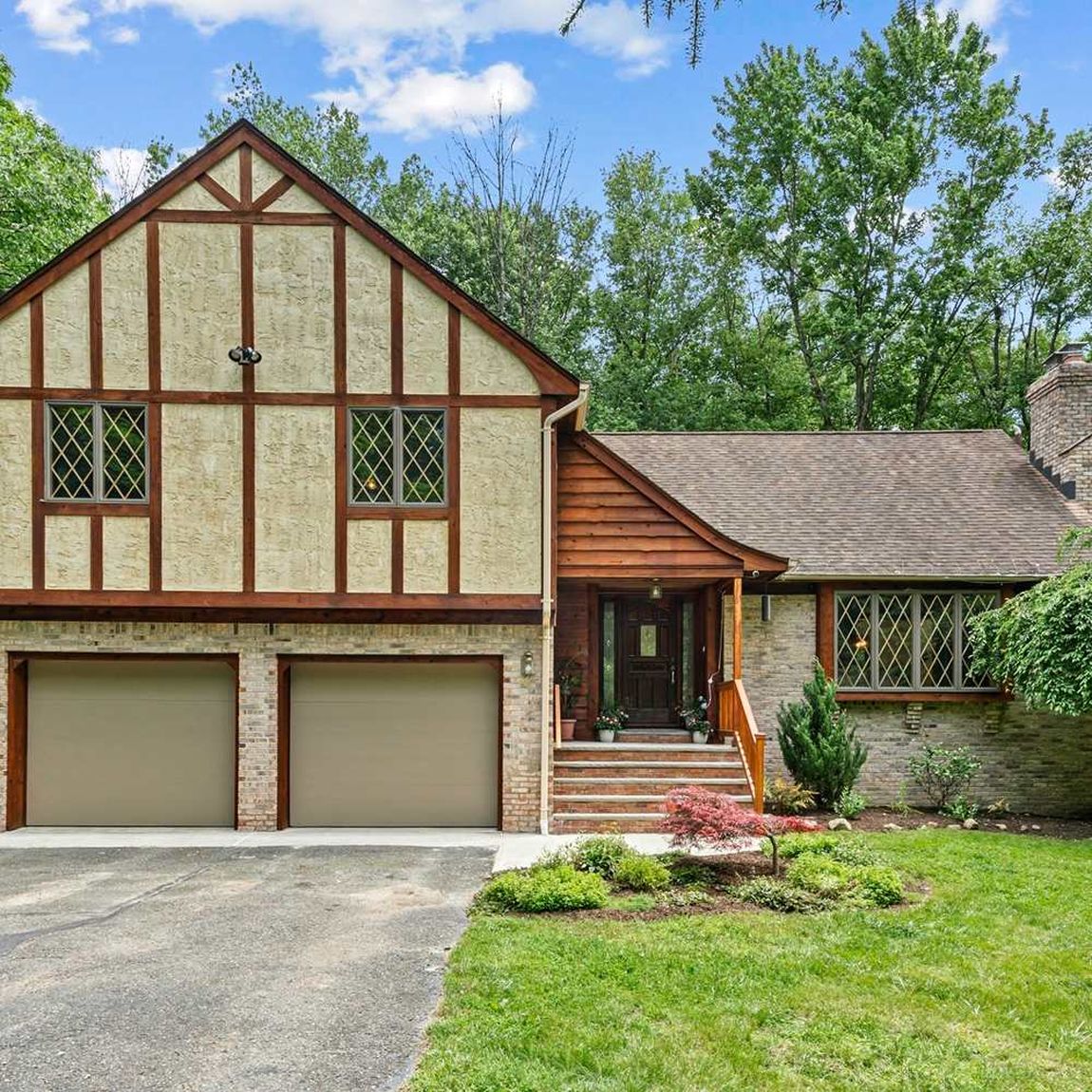 Skylands Real Estate Team in Wyckoff, NJ (5)