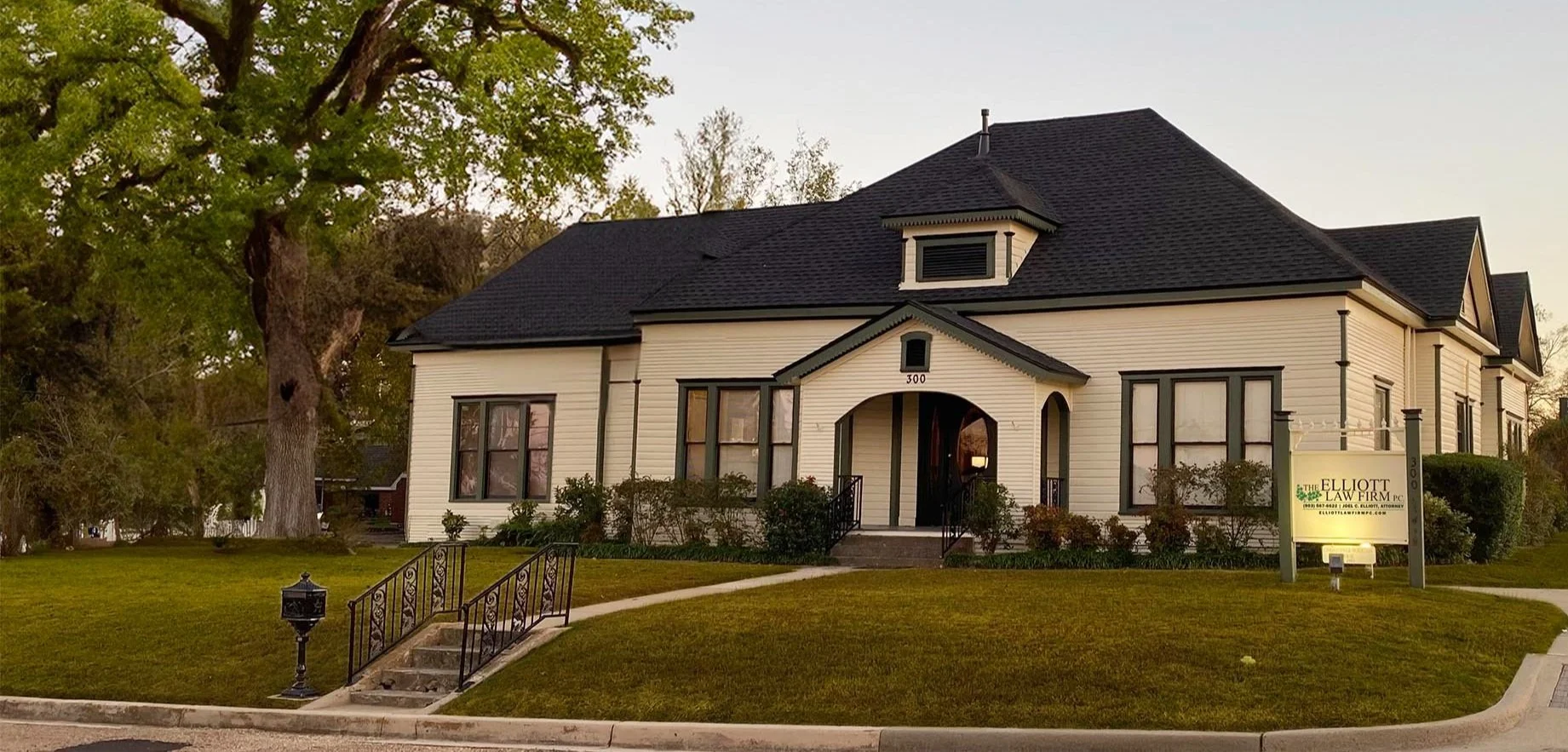 The Elliott Law Firm P.C. in Canton, TX (2)