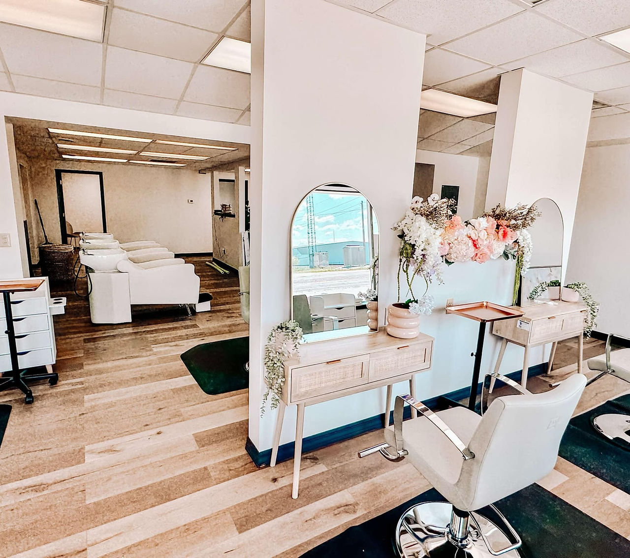 Flourish Beauty Bar in Cedar Lake, IN