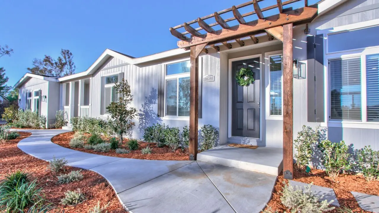 Ma Williams Manufactured Homes, Inc. in Hemet, CA (2)
