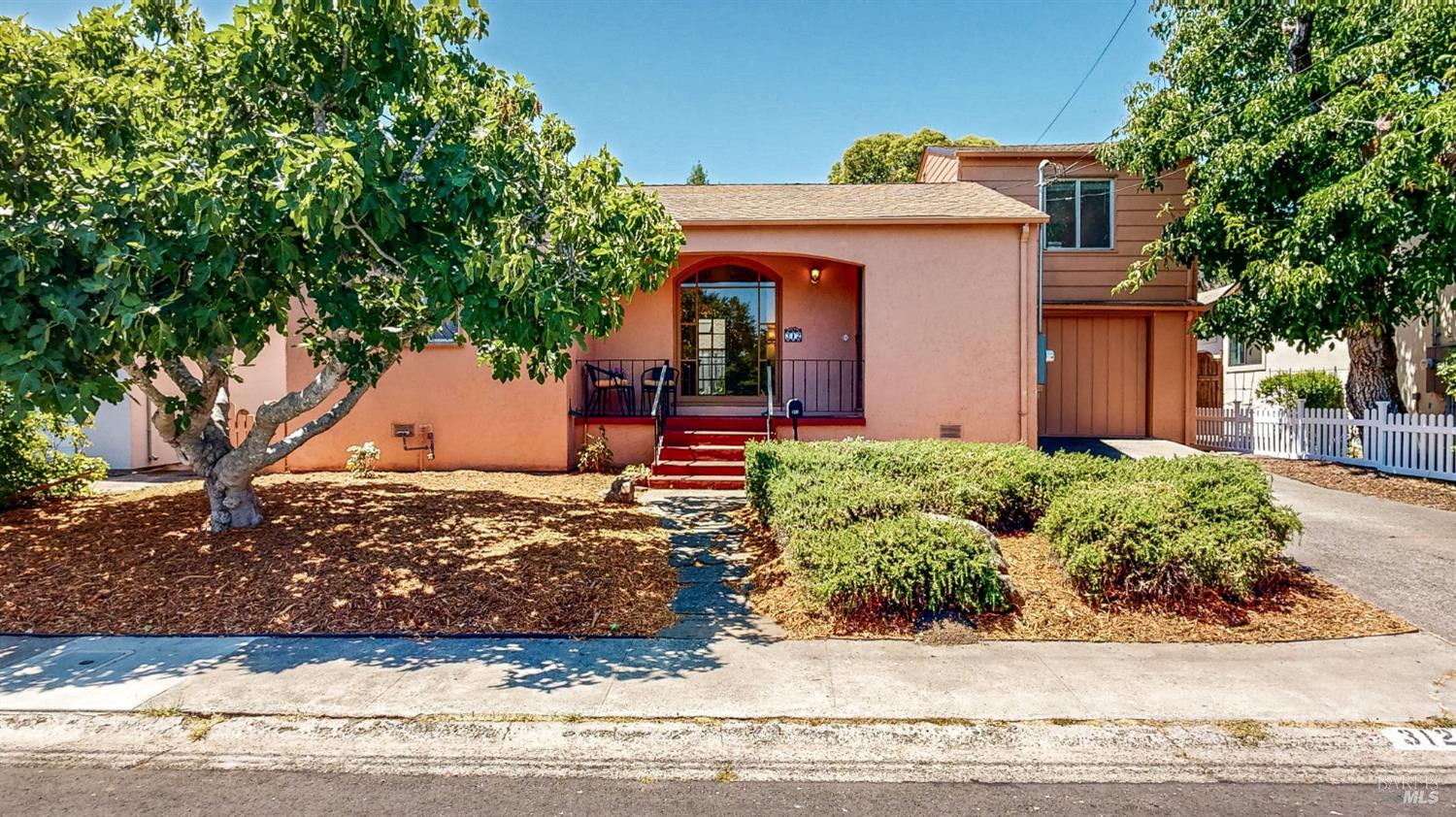 Jen Birmingham | Real Estate Agent in Petaluma, CA in Petaluma, CA (6)