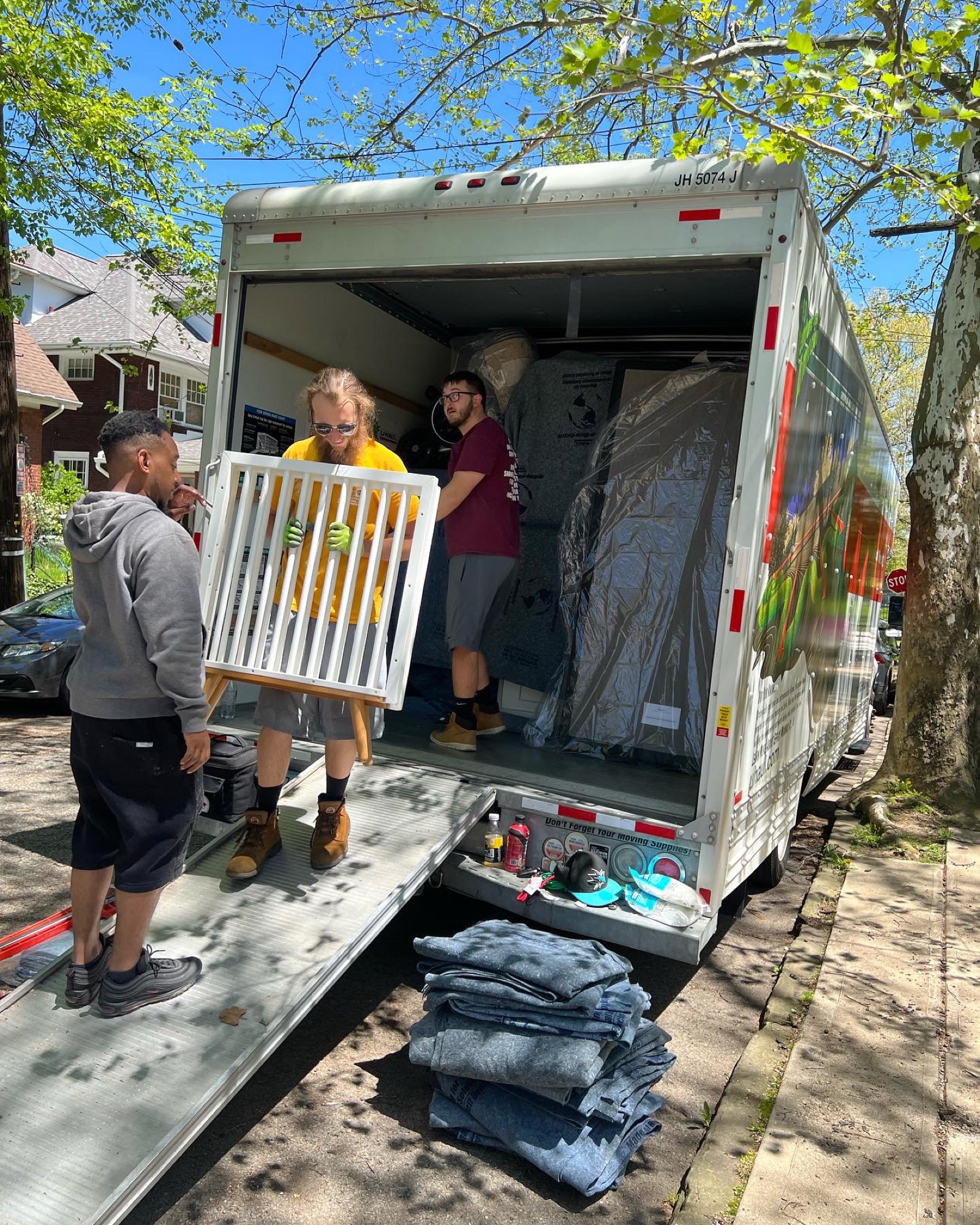 Home Sweet Moving in Pittsburgh, PA