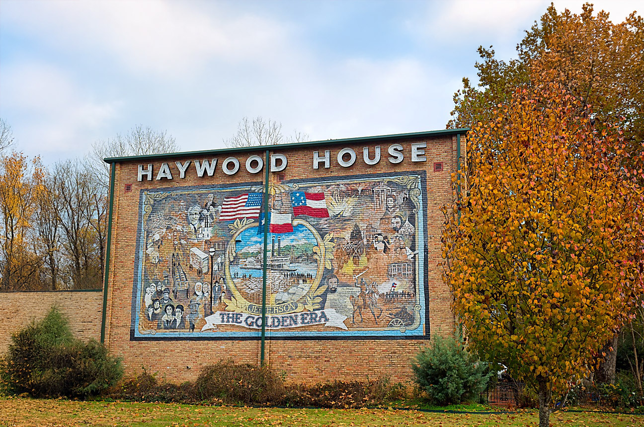 Haywood House Restaurant & Cocktail Bar in Jefferson, TX (5)