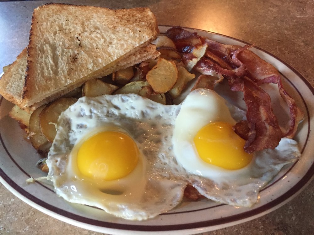 Family Tradition Restaurant in Harrisville, PA (3)