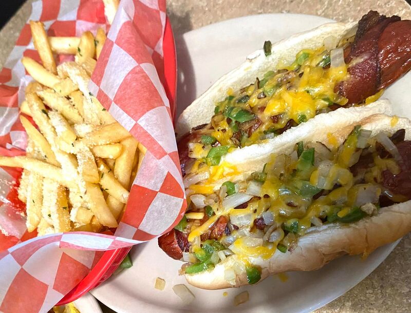 Family Tradition Restaurant in Harrisville, PA (6)
