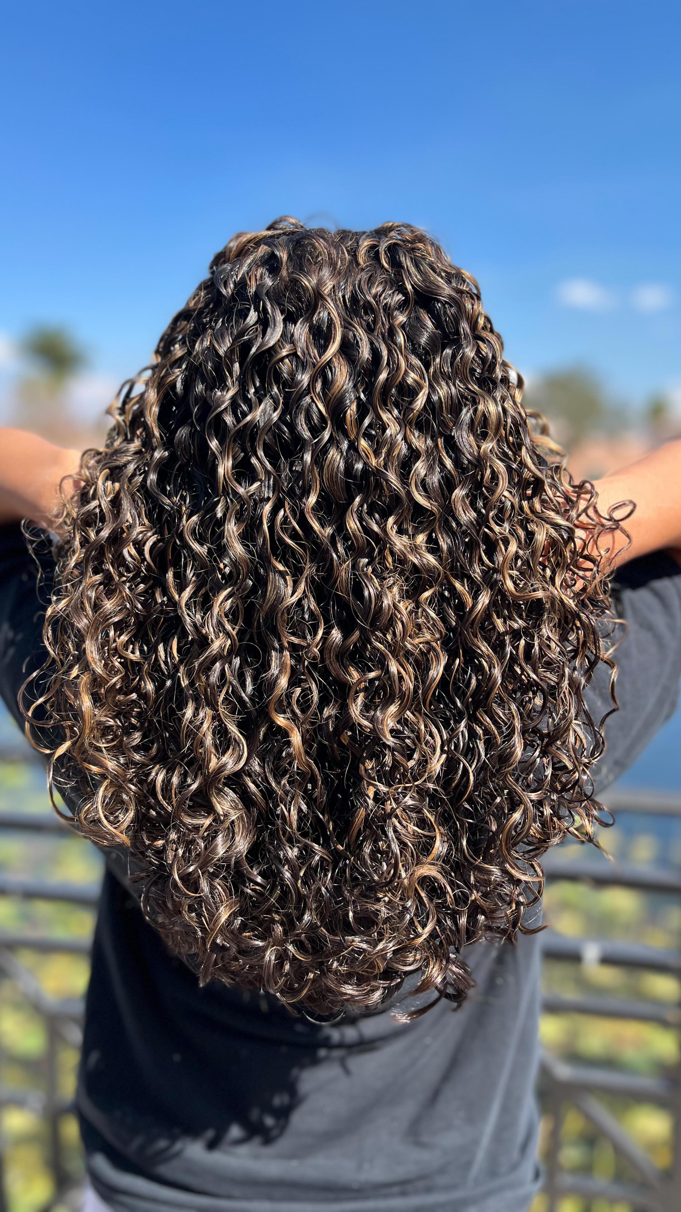 Ale Jr Salon in Weston, FL (2)