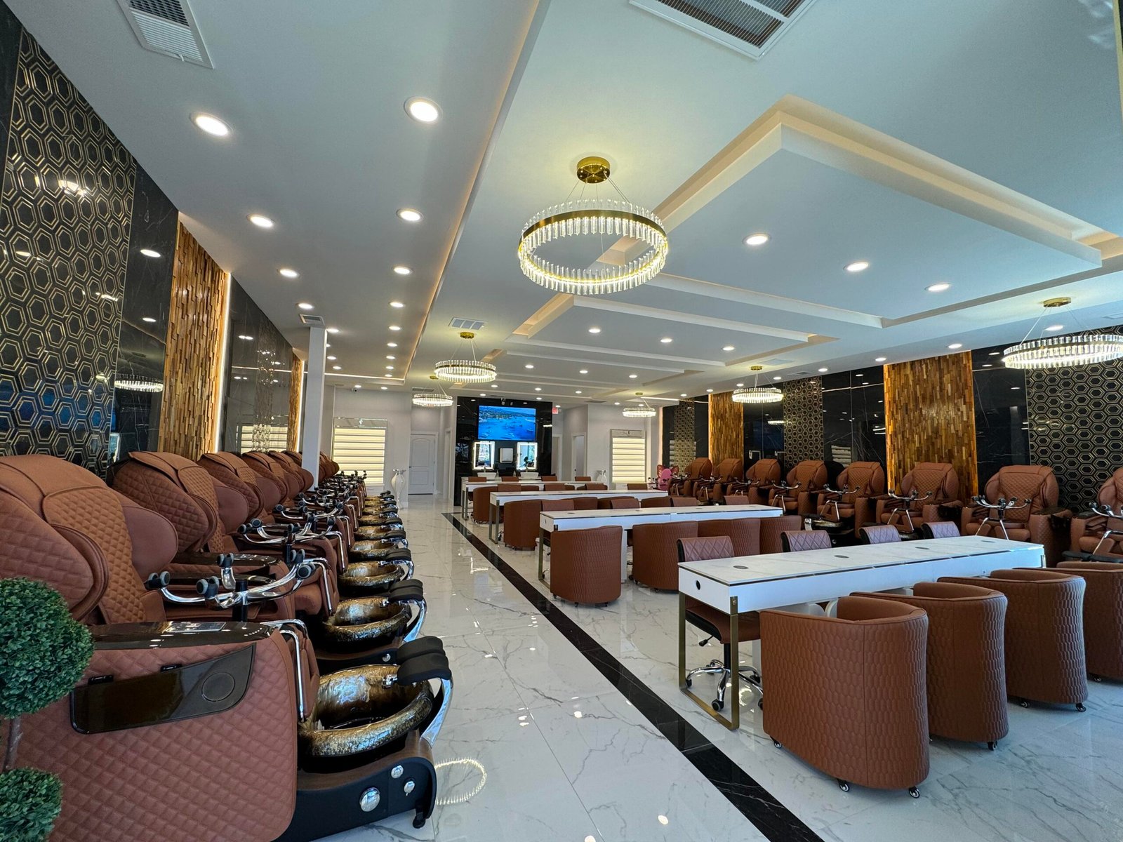 Polished Nail & Wax in Myrtle Beach, SC (2)