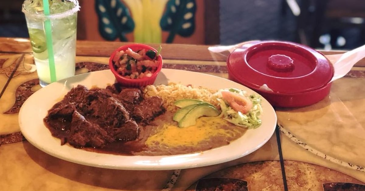 Puerto Vallarta Restaurant in Anderson, CA