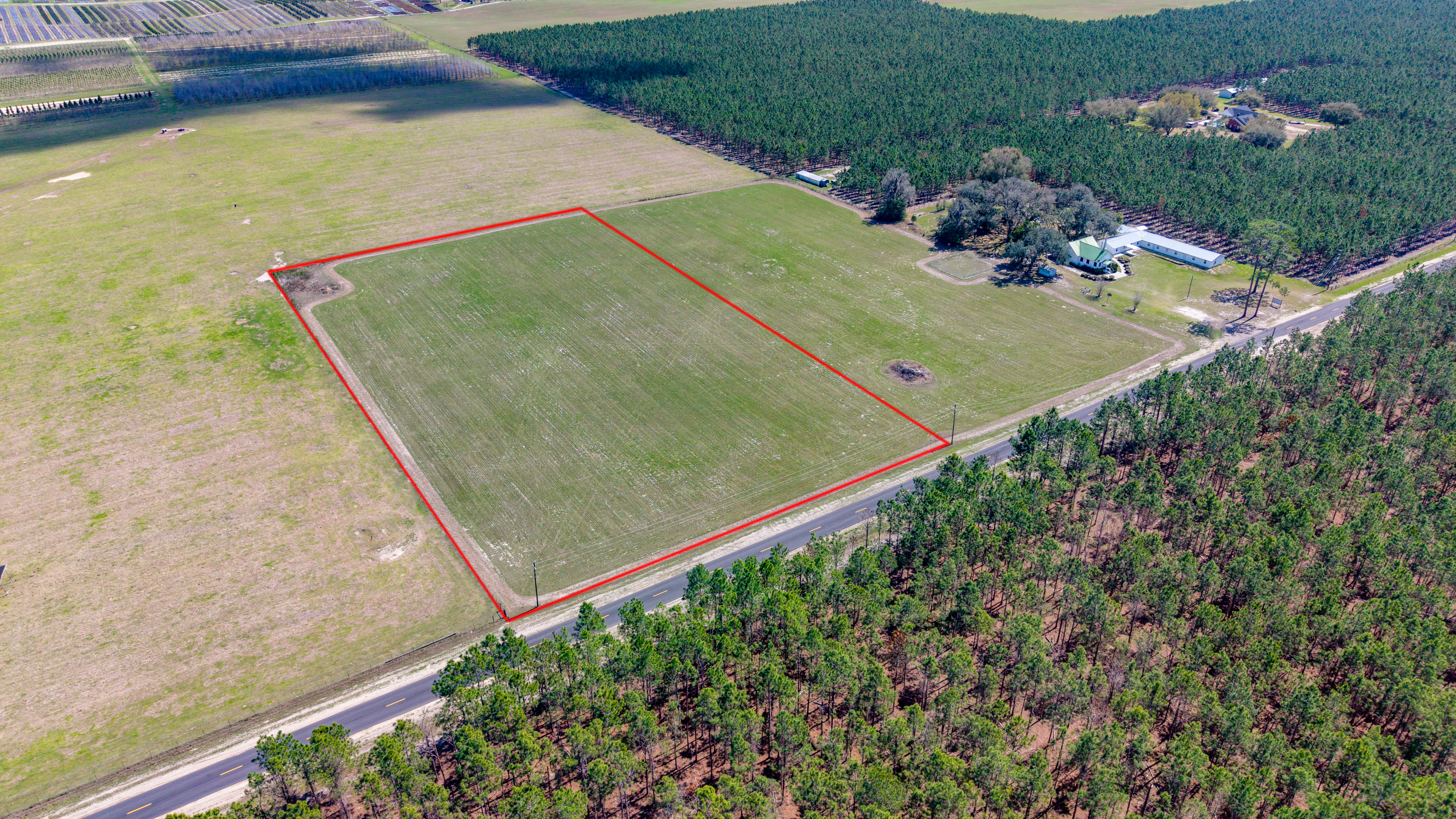 United Country Smith & Associates Inc in Trenton, FL (6)