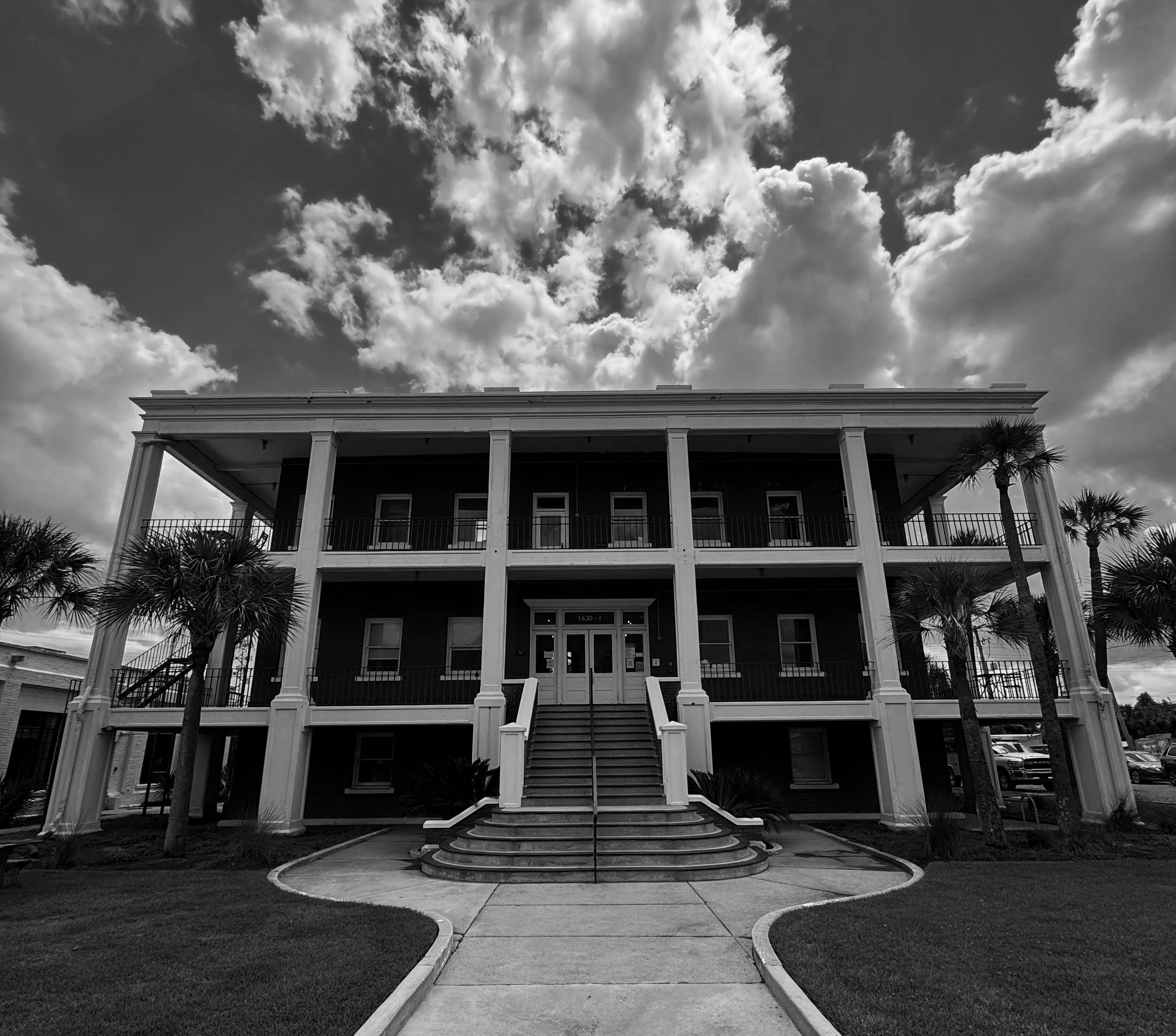 Coven Haircraft in Charleston, SC (2)