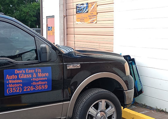 Dee's Easy Fix Auto Glass And More in Gainesville, FL