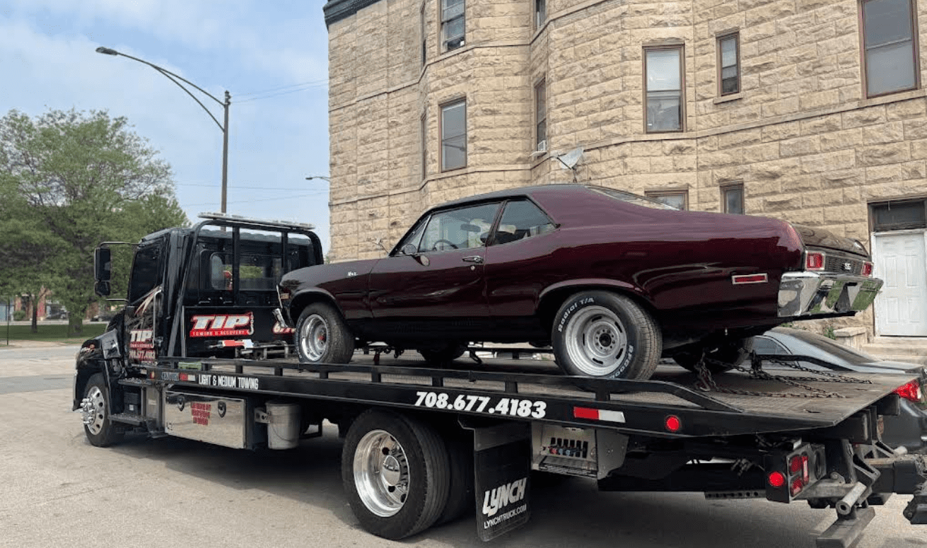 Tip Towing & Recovery in Robbins, IL (2)