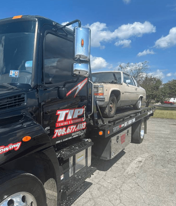 Tip Towing & Recovery in Robbins, IL (4)