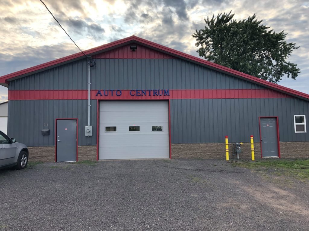 Auto Centrum in Superior, WI (5)