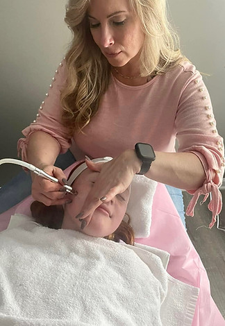 Studio 757 Hair Salon in Cumberland, MD (3)