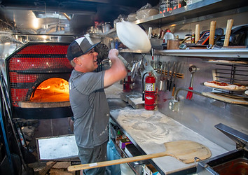 Starkeys Food Truck in Plymouth, CA (3)