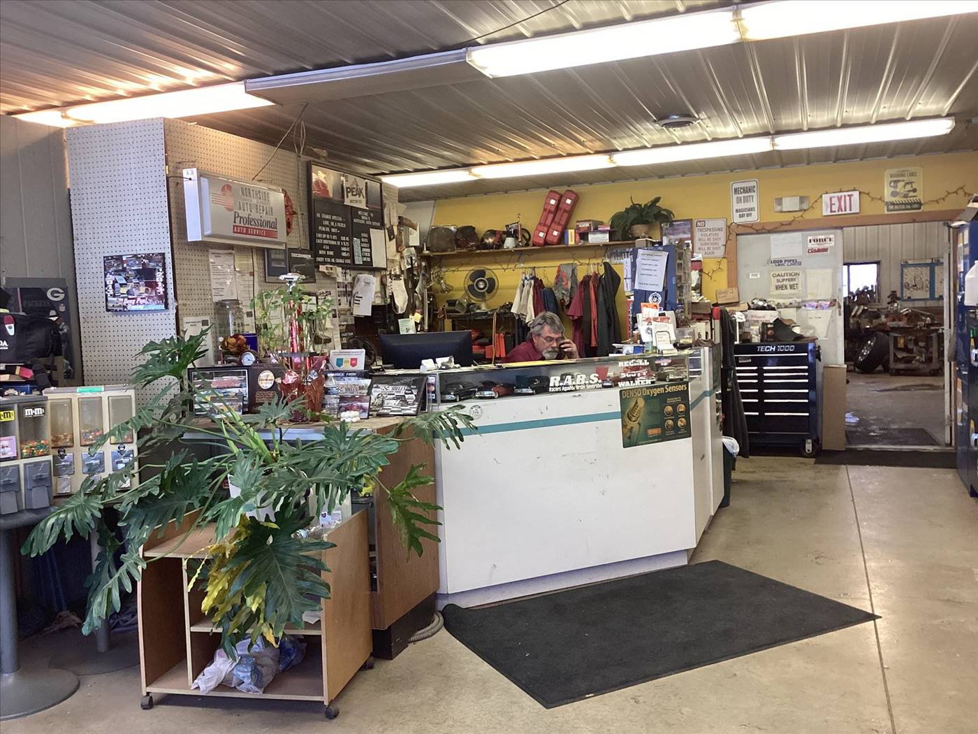 Doug's Northside Auto Repair in Portage, WI (2)