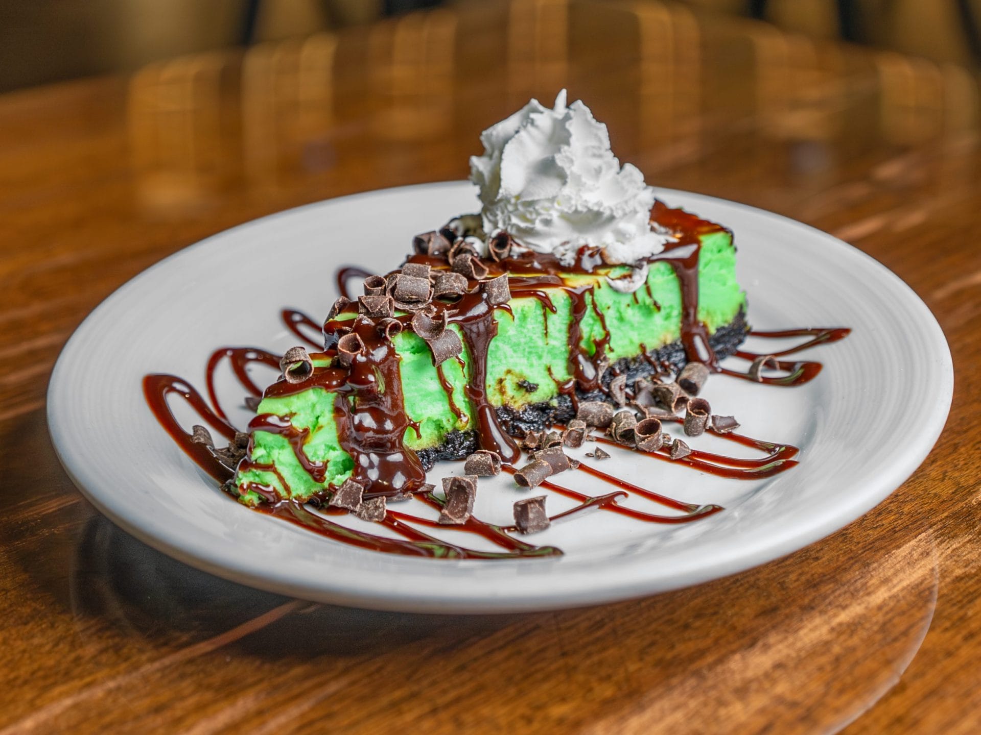 Lone Wolf | Restaurant and Lounge in Jackson, CA (4)