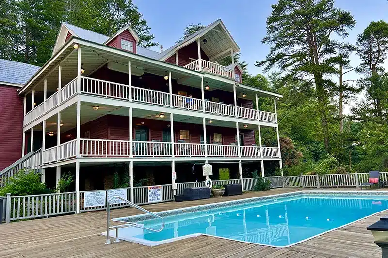 Glen-Ella Springs Hotel & Restaurant in Clarkesville, GA (6)