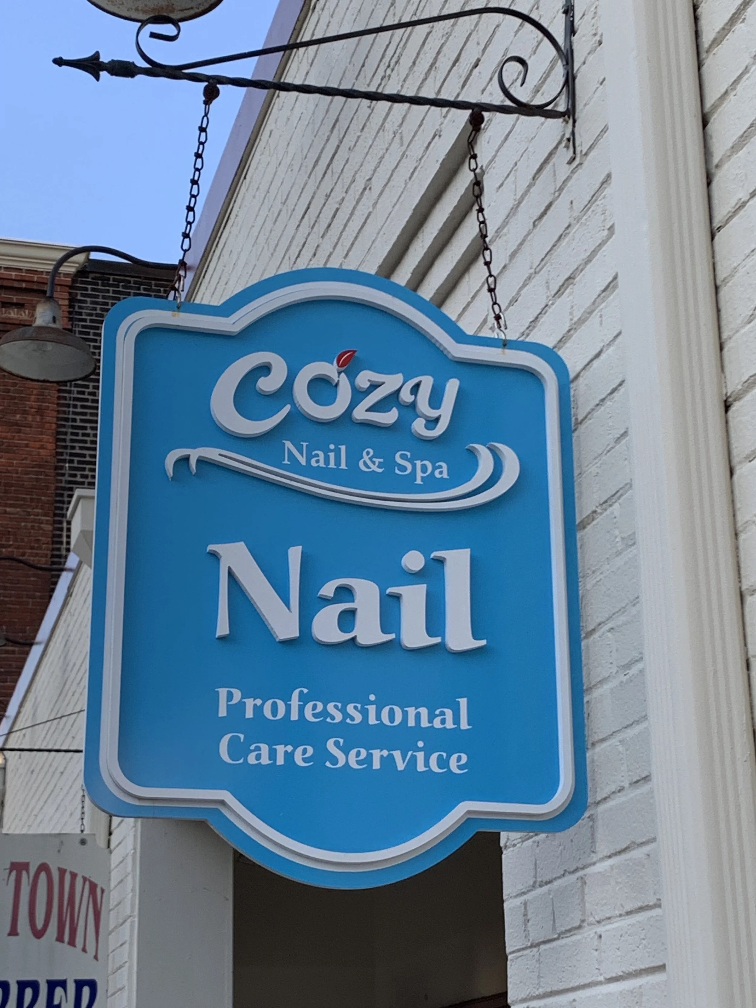Cozy Nail & Spa in Alexandria, VA